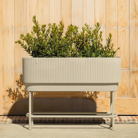 demi raised garden bed